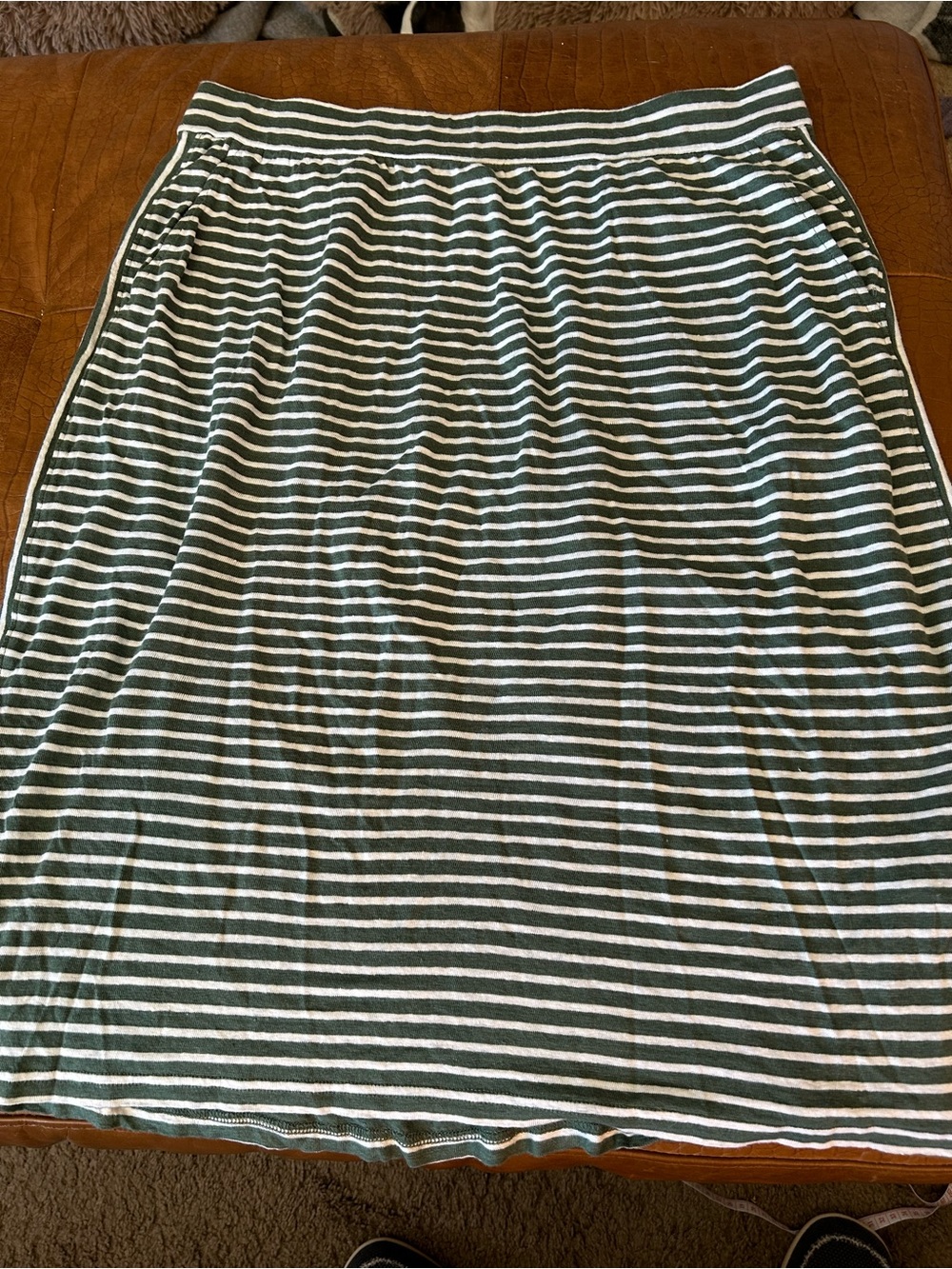Eileen Fisher green/white linen midi skirt/medium like new